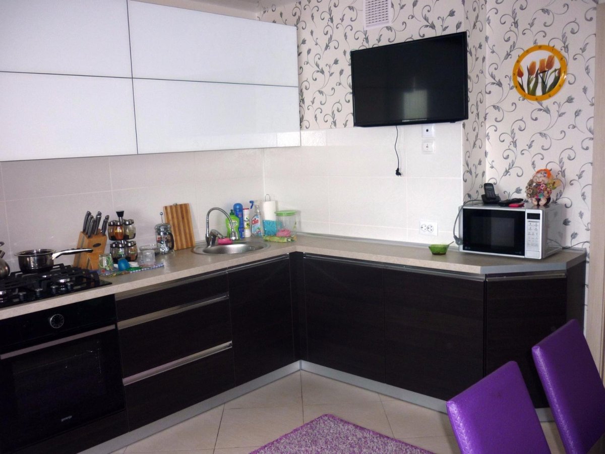 Телевизор на кухне