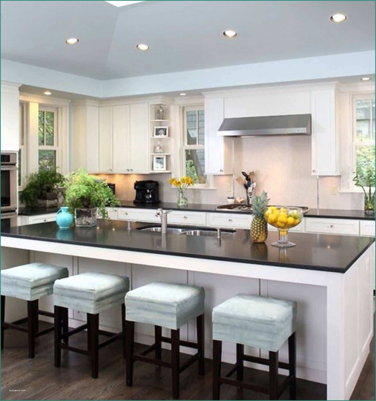 Кухонный остров с обеденной зоной икеа