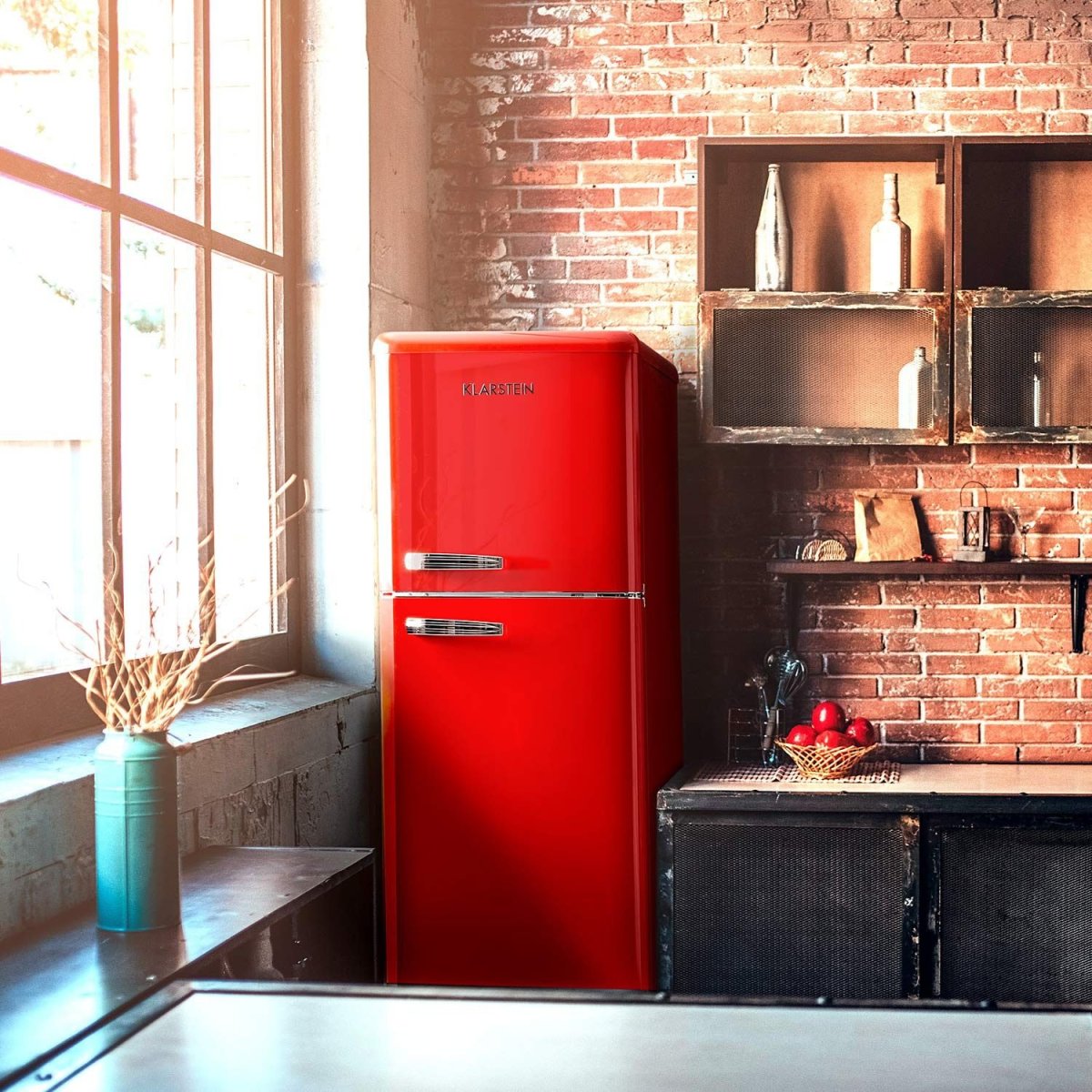 Красный цвет в интерьере кухни