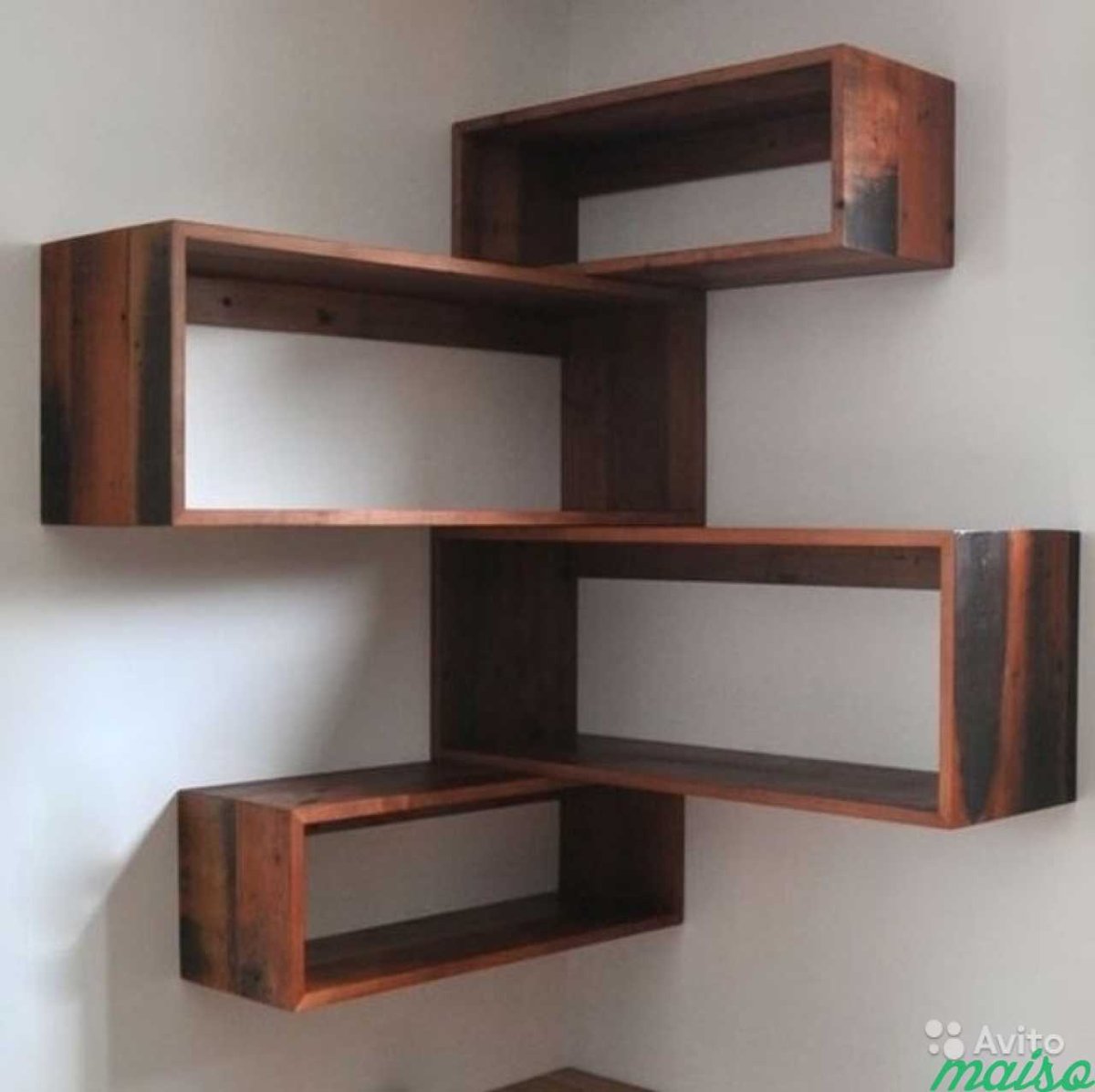 Угловые полки