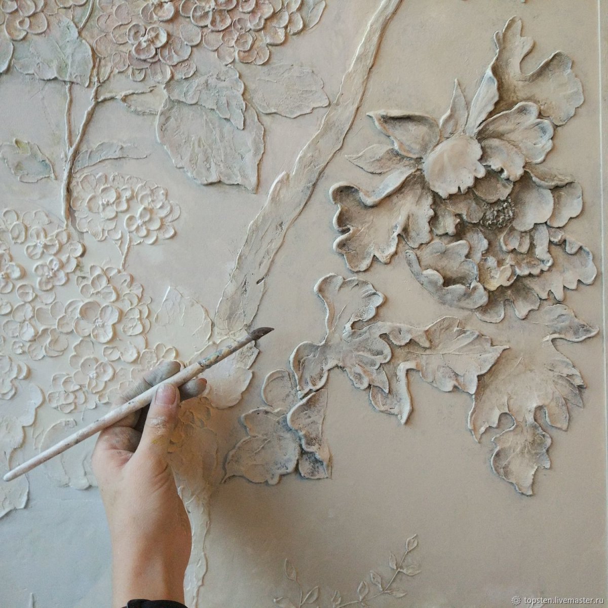 Студия Алексея Тищенко барельеф