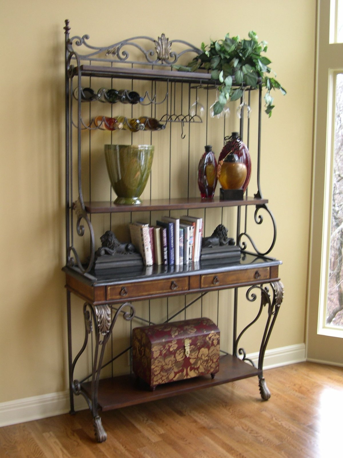 Кованая Этажерка