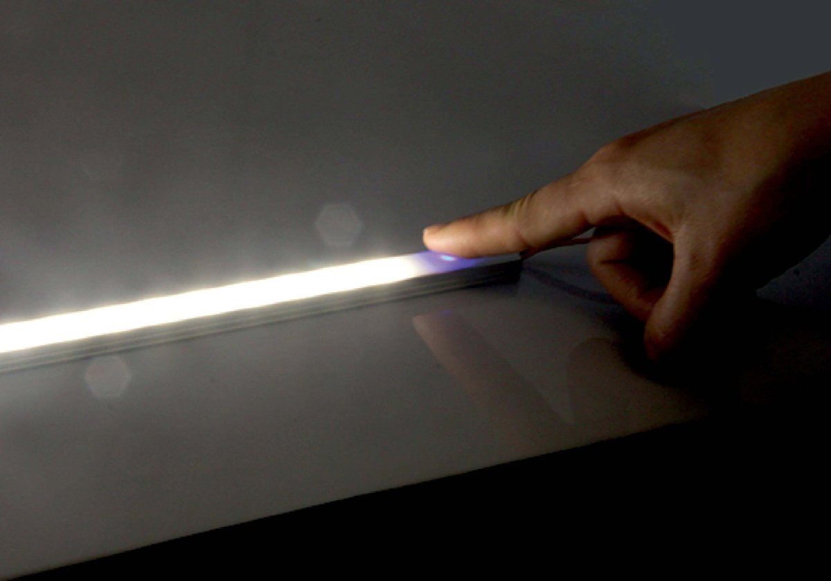 Jazzway выключатель сенсорный 2-х поз.(0%/100%) 12/24v 48w 4a .1035769