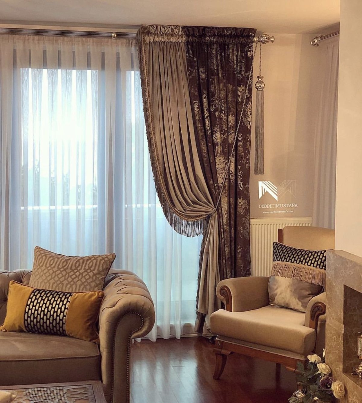 Шторы на окно в спальню