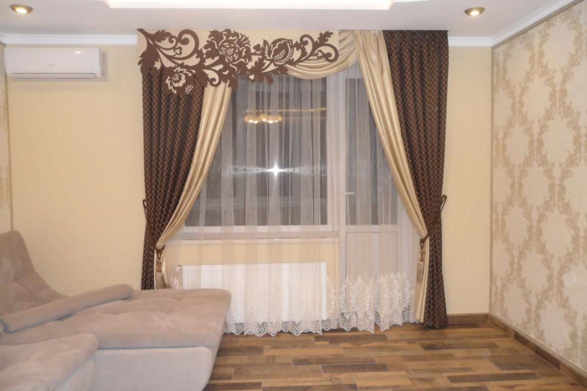 Шторы на одну сторону в гостиную