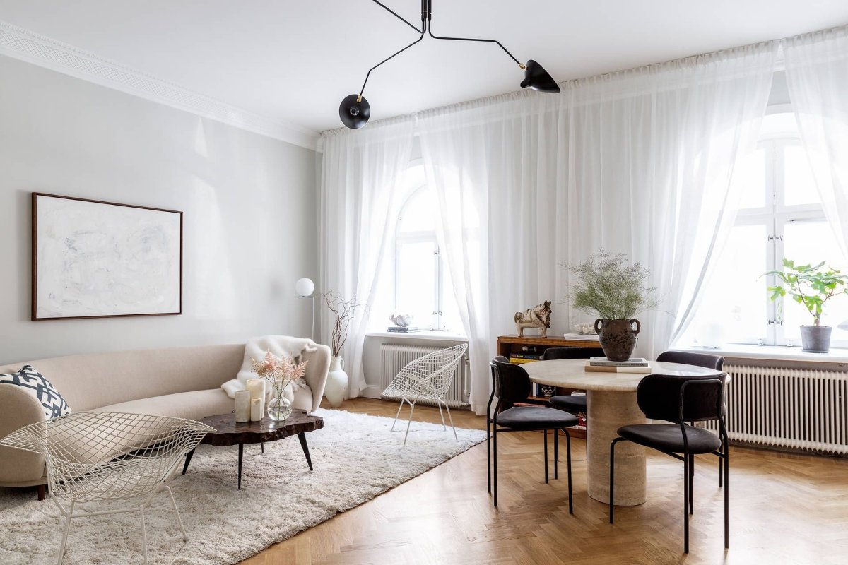 Красивый светлый интерьер