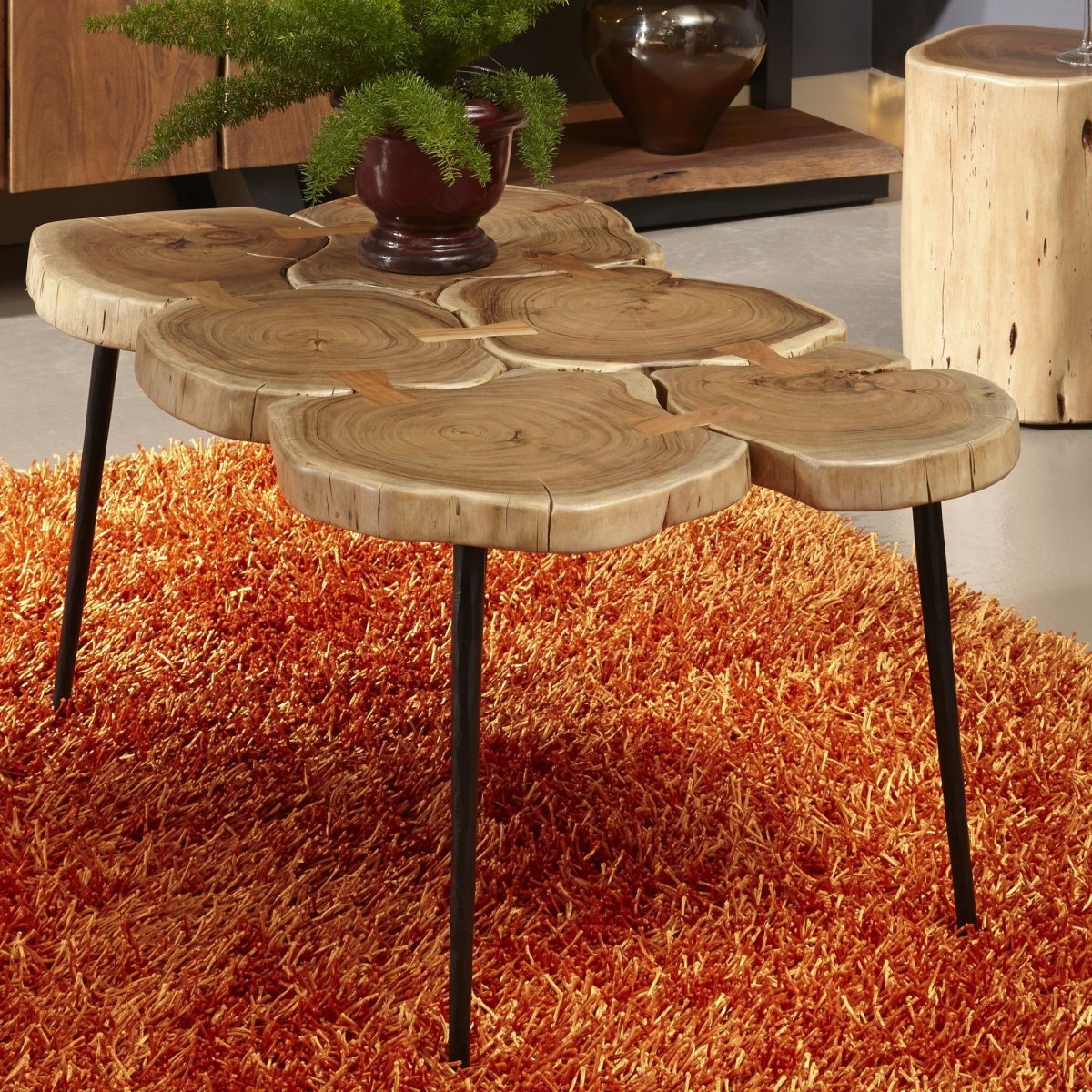 Столики из спилов дерева