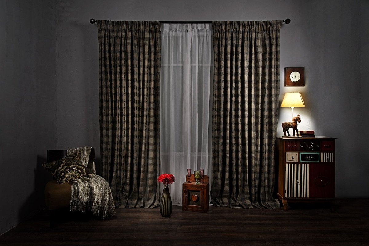 Шторы в темную комнату
