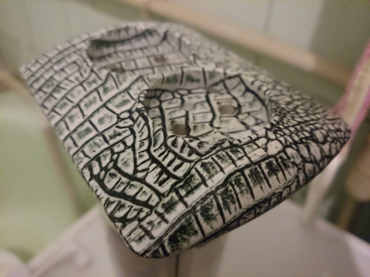 Трафарет крокодиловая кожа