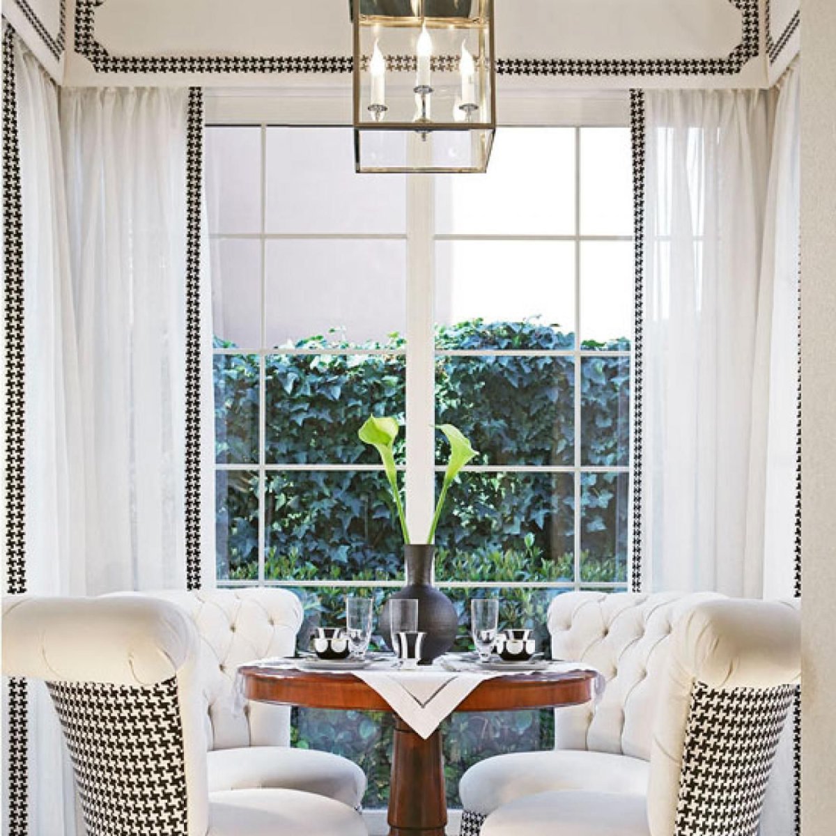 Гусиная лапка в интерьере