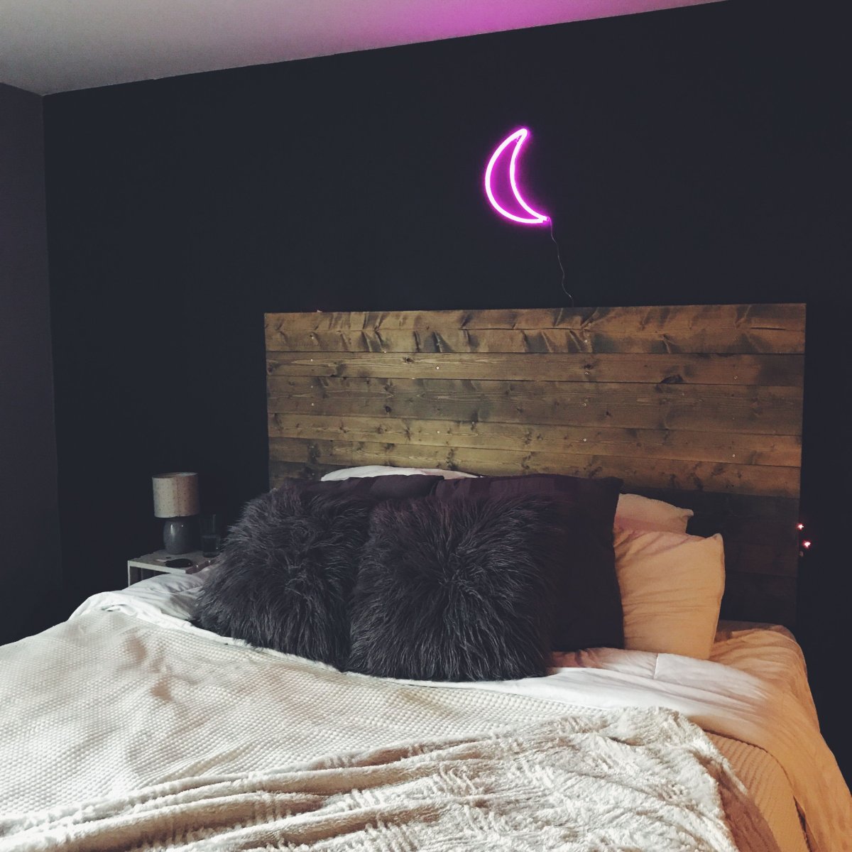 Эстетика розового и фиолетового