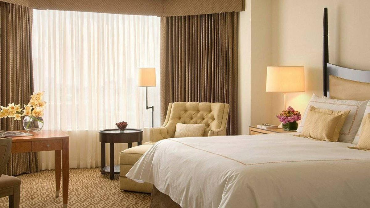 Портьеры в гостинице