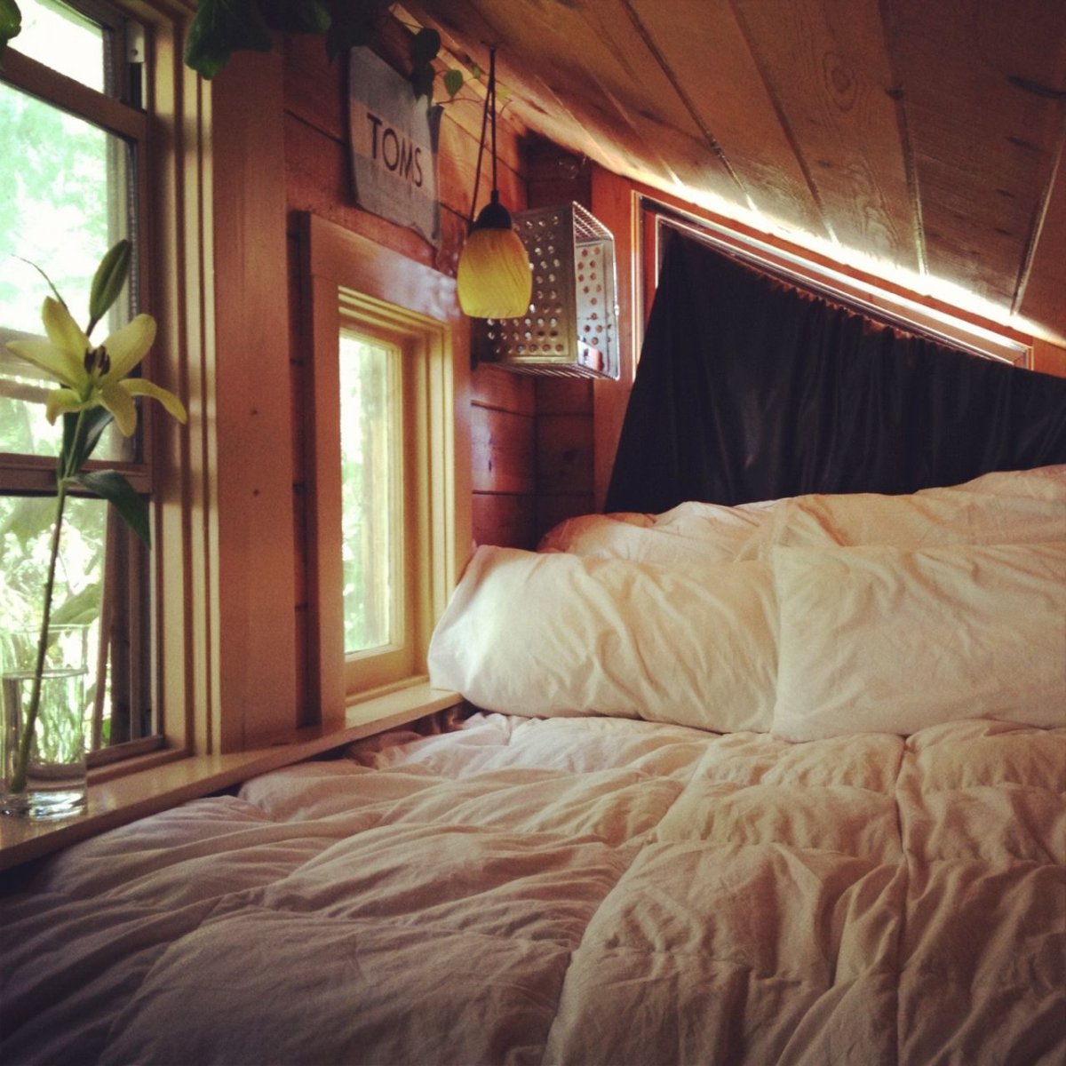 Гирлянды в интерьере