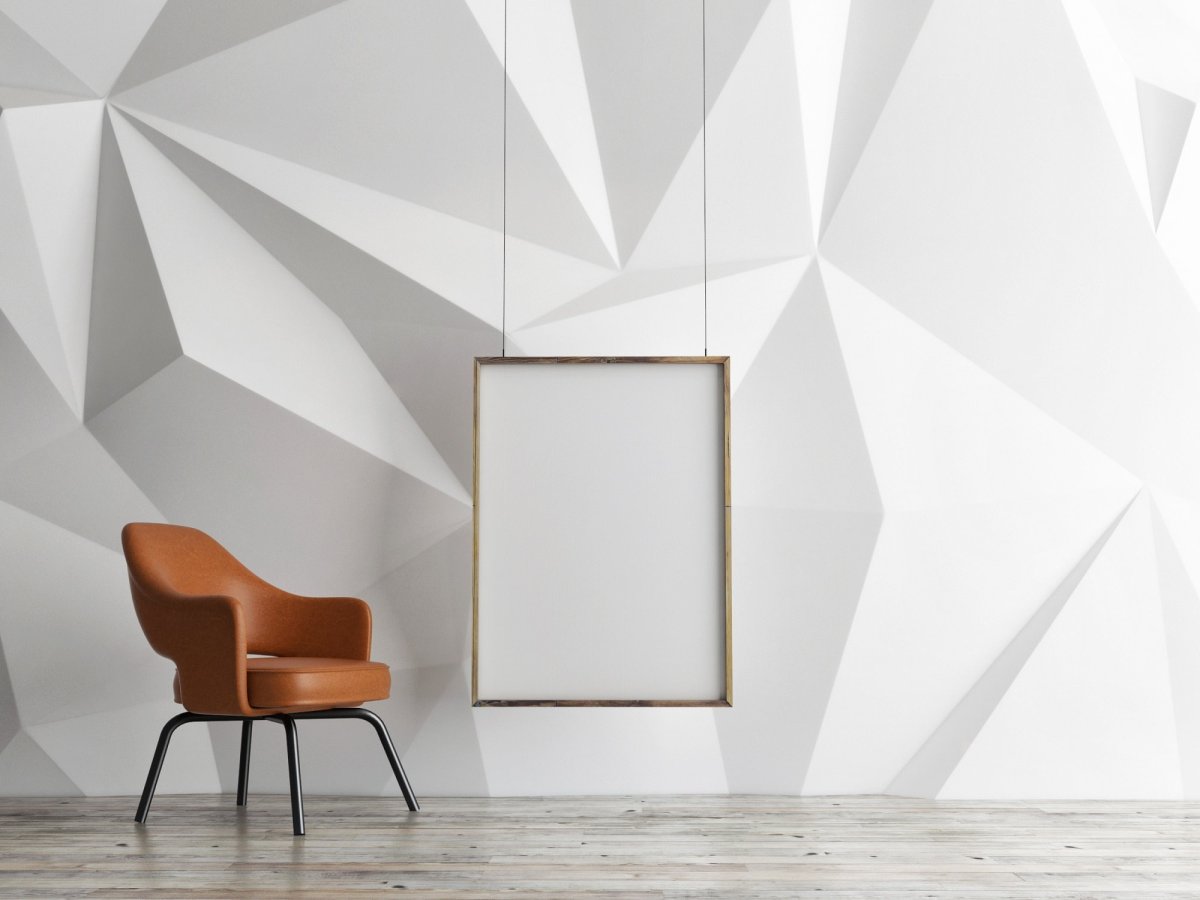 Пустая картина на стене