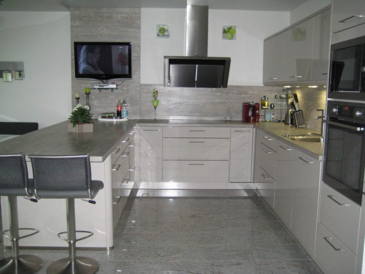 Кухня Акрилайн капучино