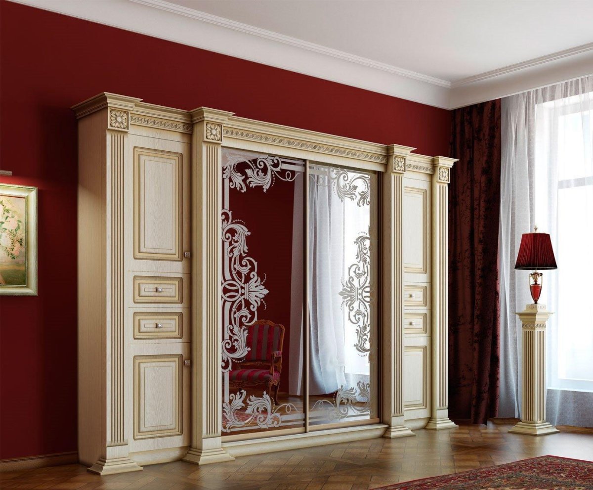 Шкаф купе в классическом стиле