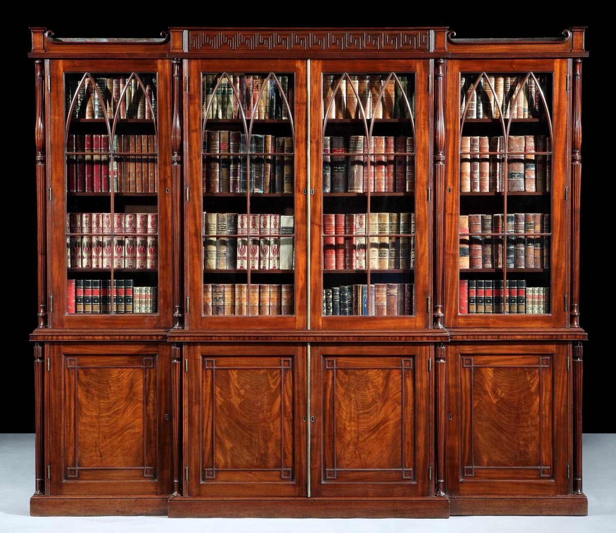 Версаль 2 книжный шкаф