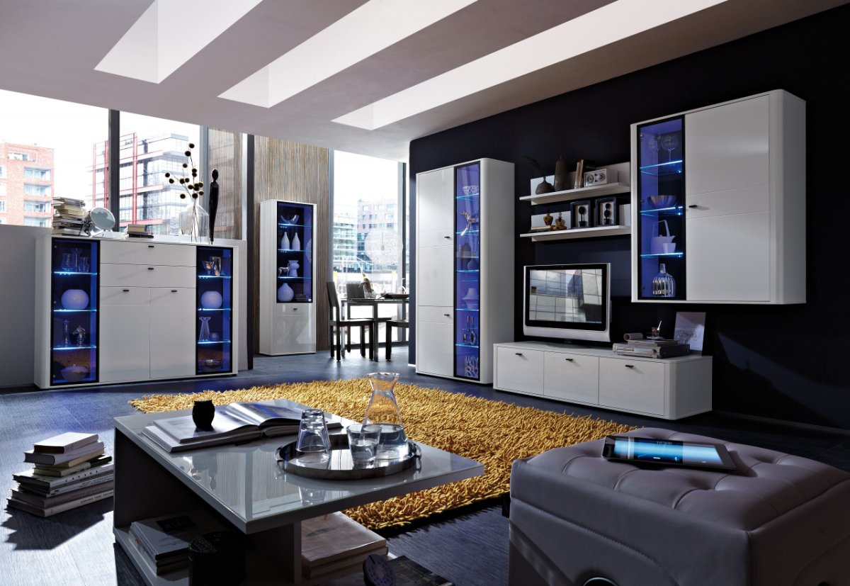 Стенка Мустанг глянец