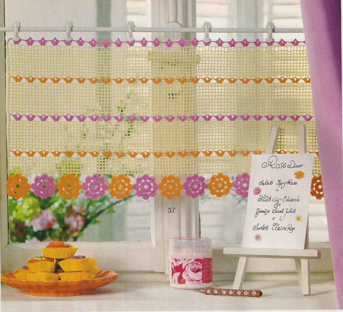 Шторы крючком для кухни