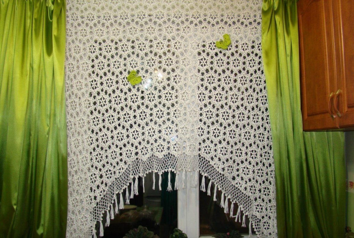 Вязаные шторы