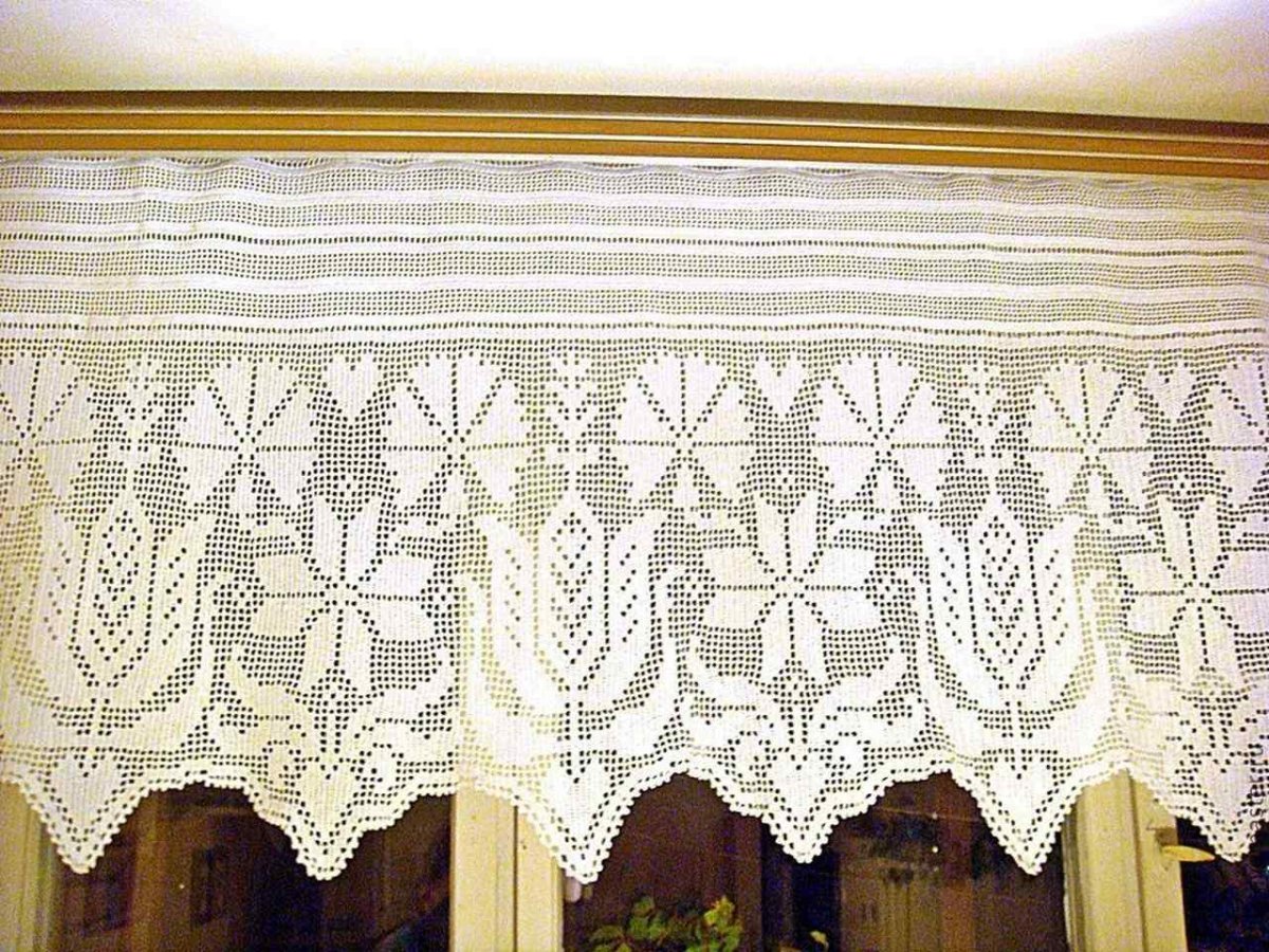 Вязаные занавески