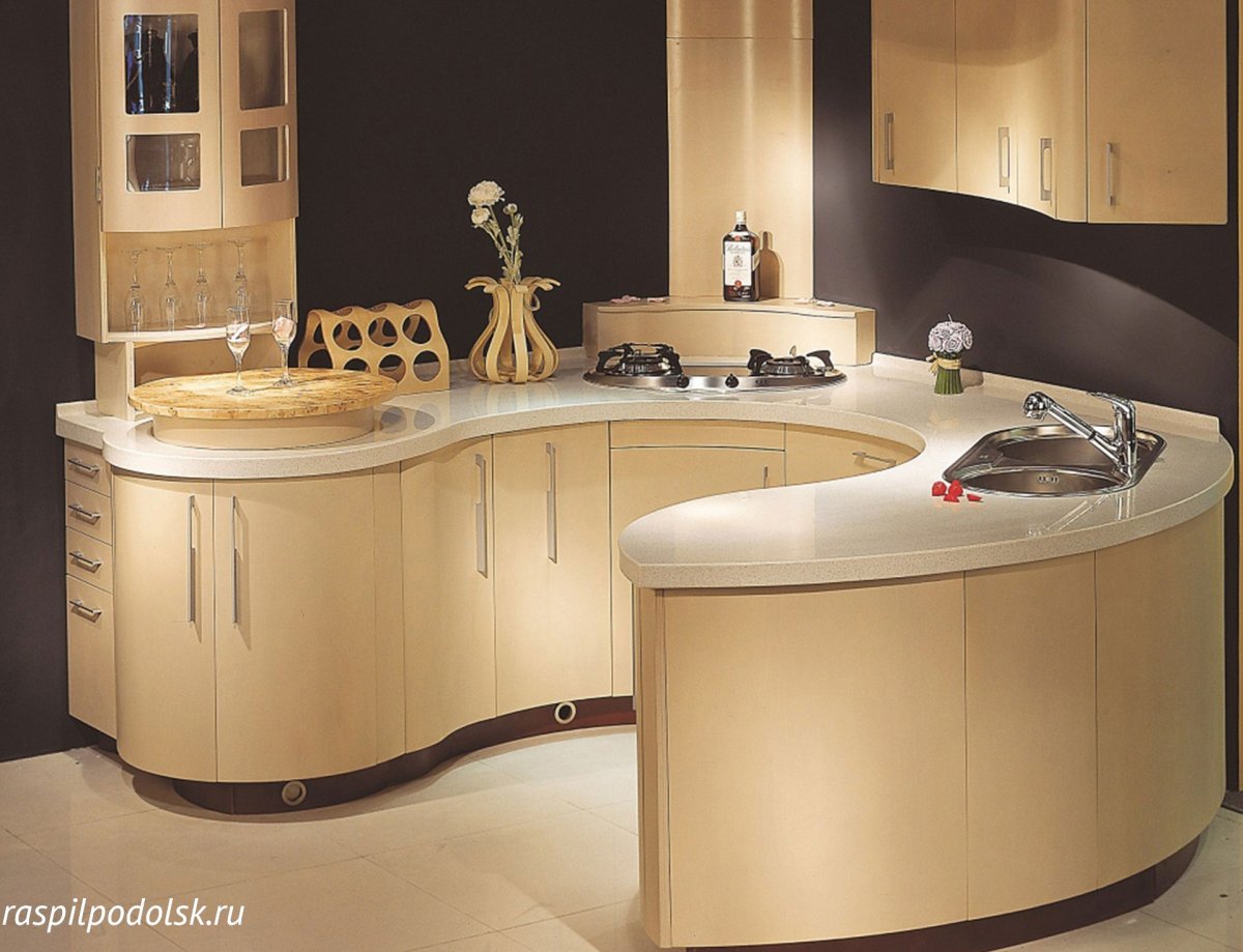 Необычные кухонные гарнитуры