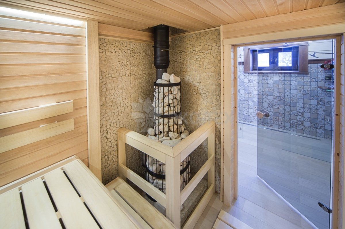 Баня из бруса внутри