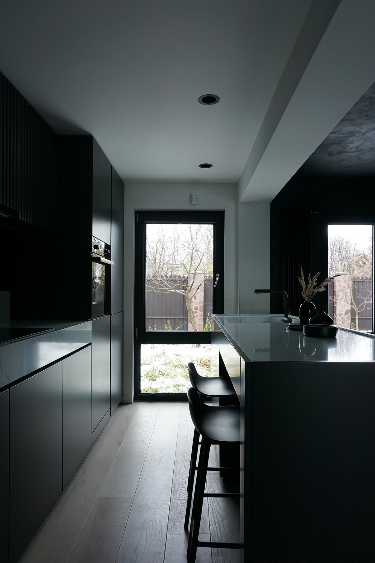 Графитная кухня лампочки