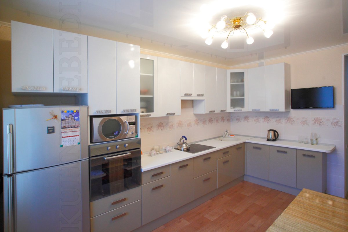 Бирюзовая кухня в интерьере