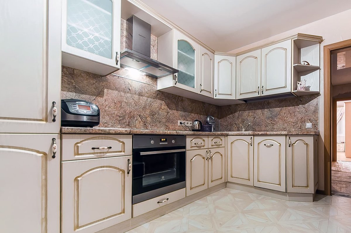 Шторы для светлой кухни