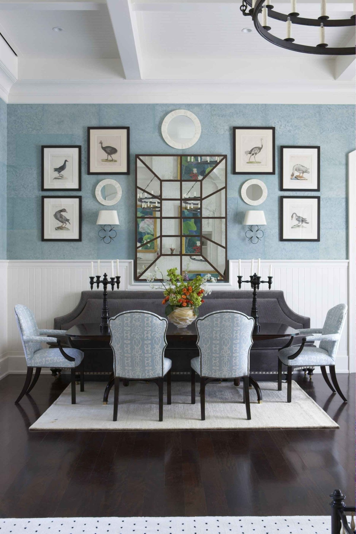 Композиция в интерьере