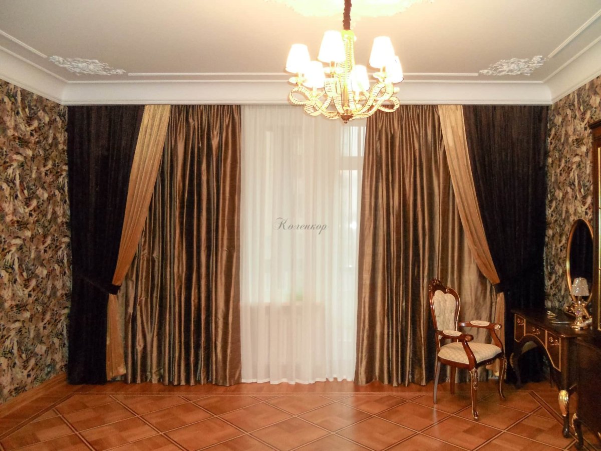 Шторы брусничного цвета в интерьере