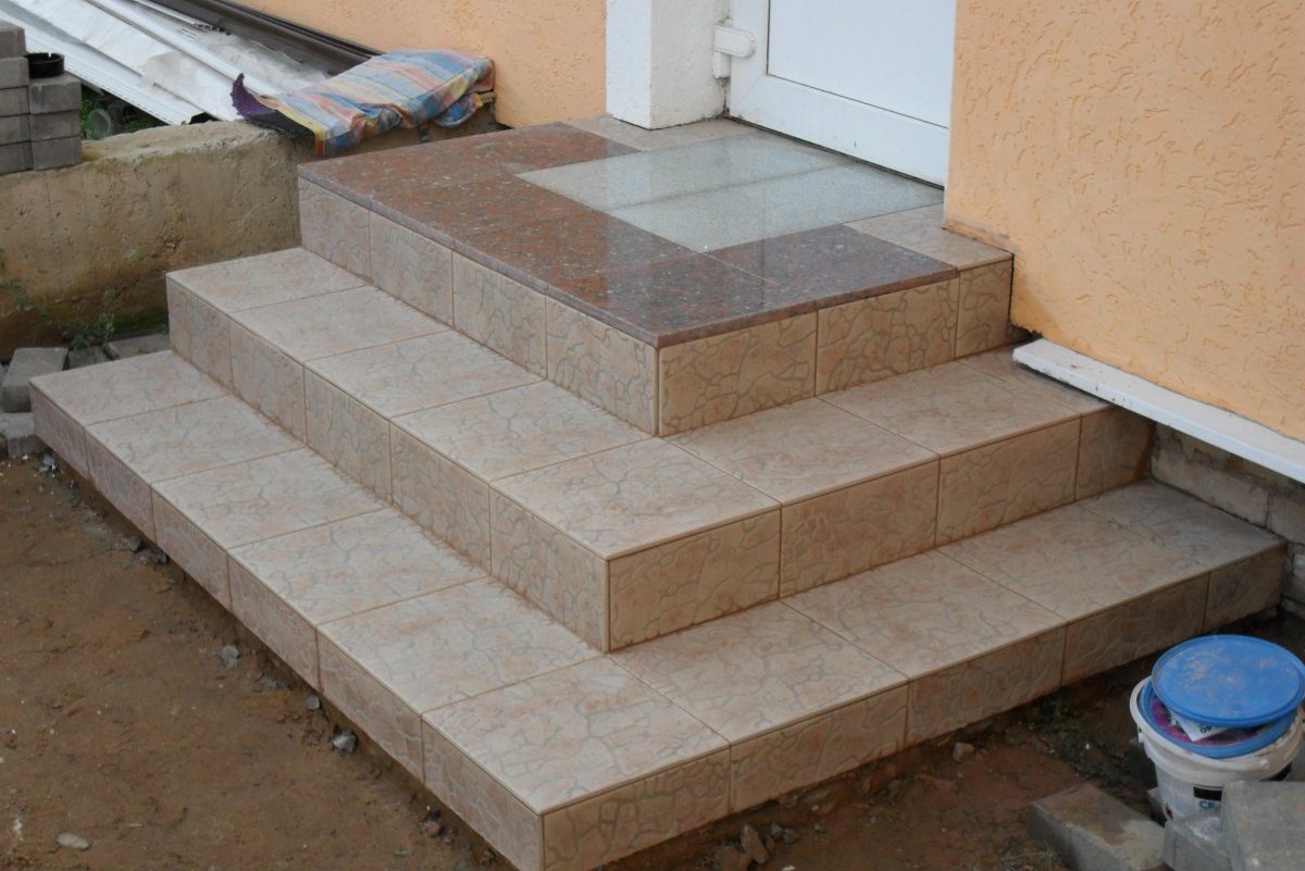 Бетонная лестница