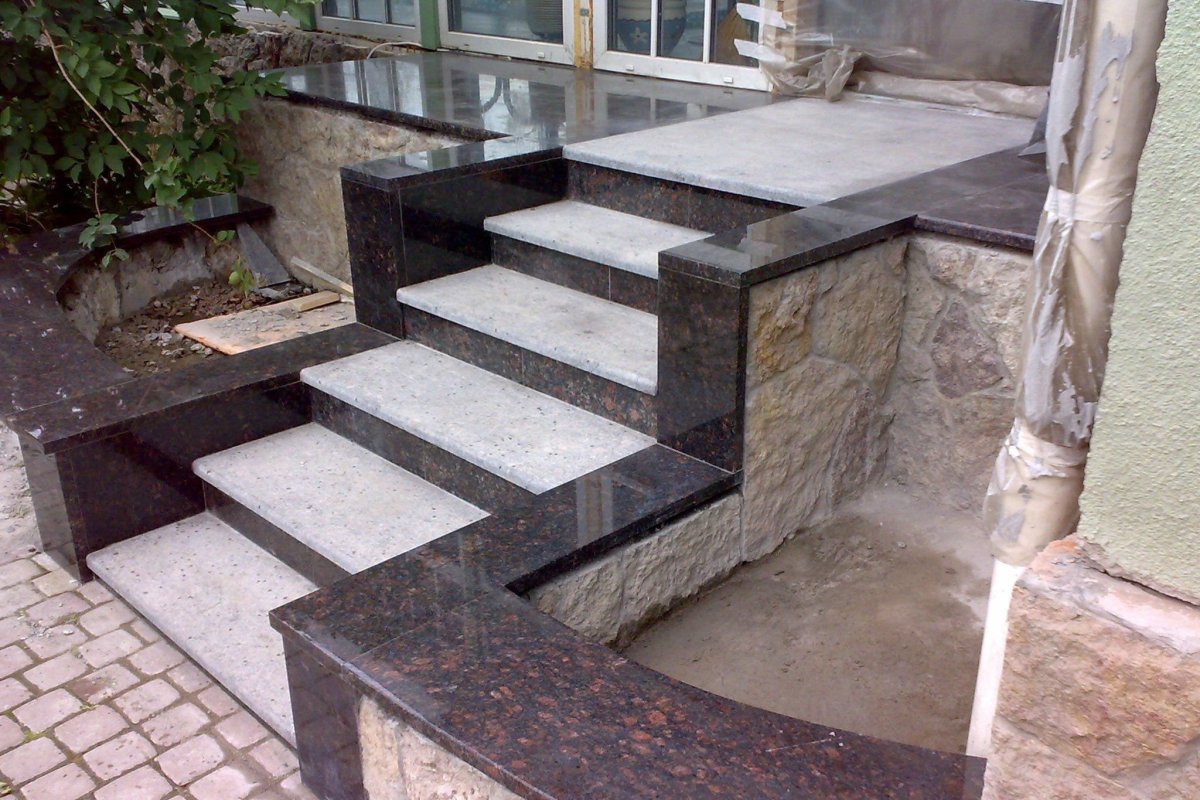 Отделка лестницы