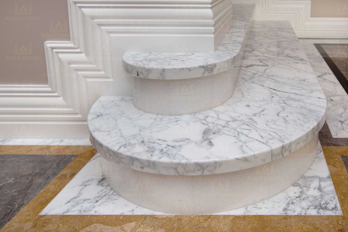 Бетонная лестница