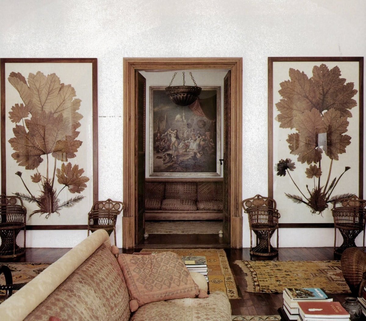 Большой гербарий для фотозоны