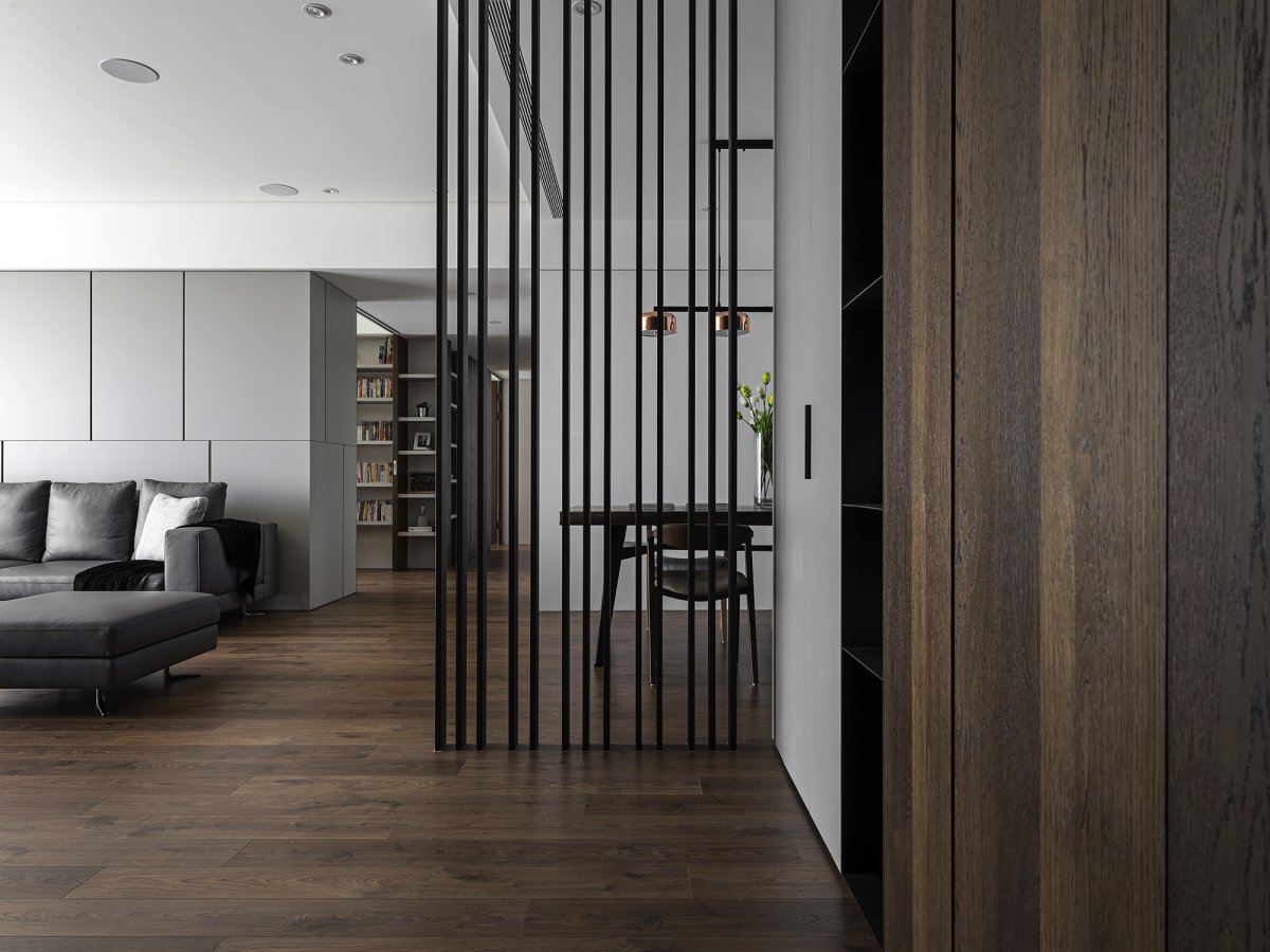 Перегородка из металлических реек