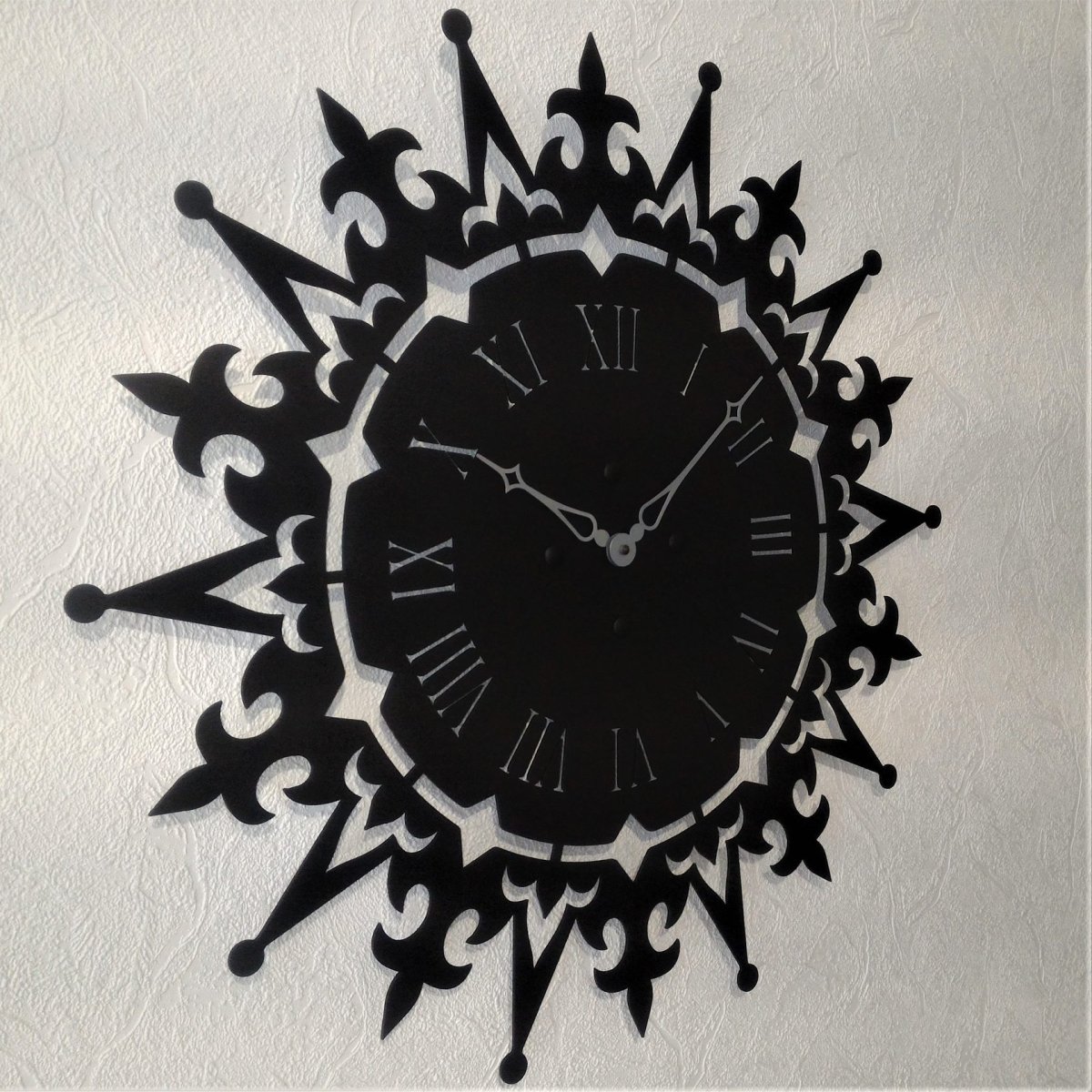 Смешные настенные часы