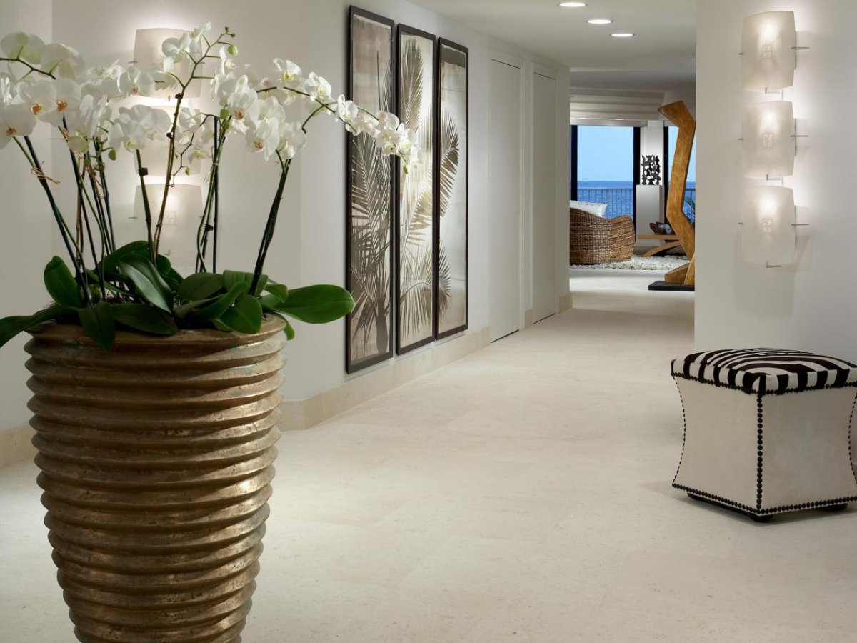 Вазы напольные высокие