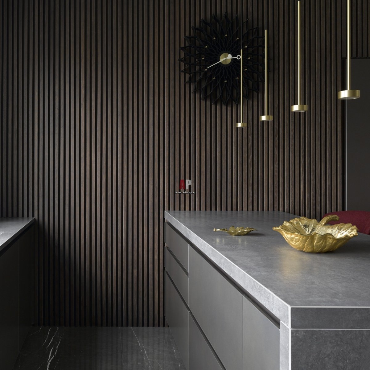 Реечная стена на кухне