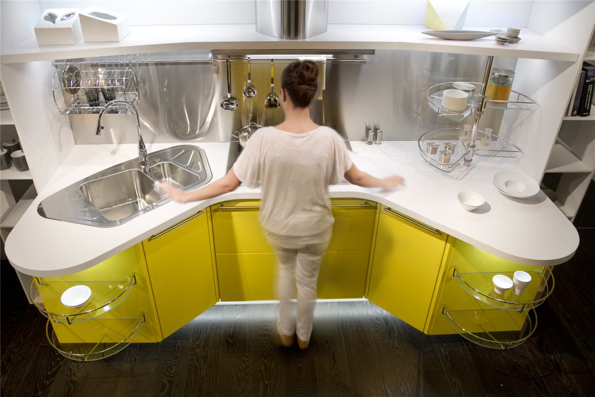 Дорогая мебель для кухни