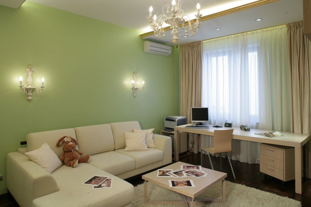 Зеленый диван в интерьере