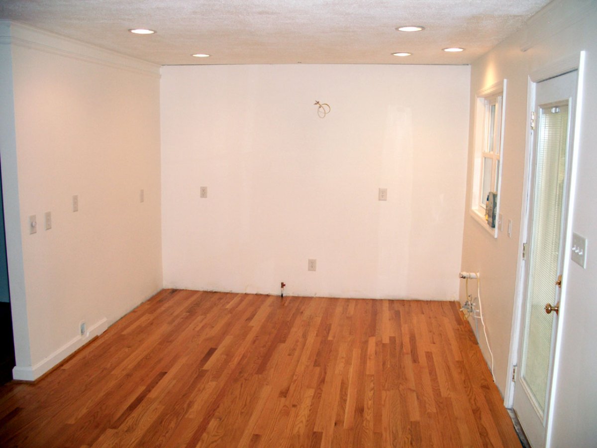 Комната без мебели