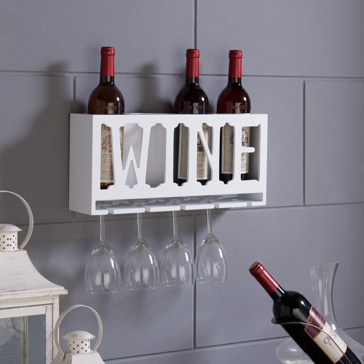 Полка из дерева на кухню