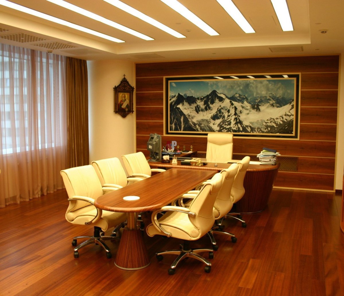 Стойка Арго