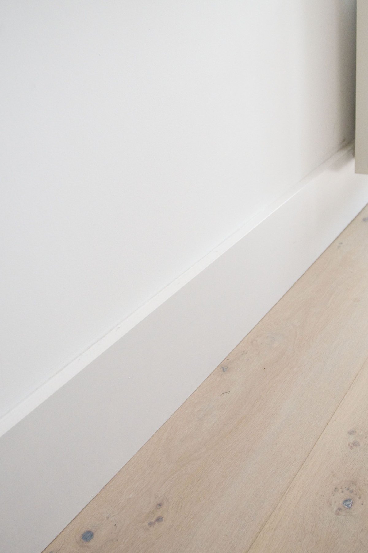 Ламинат без плинтуса