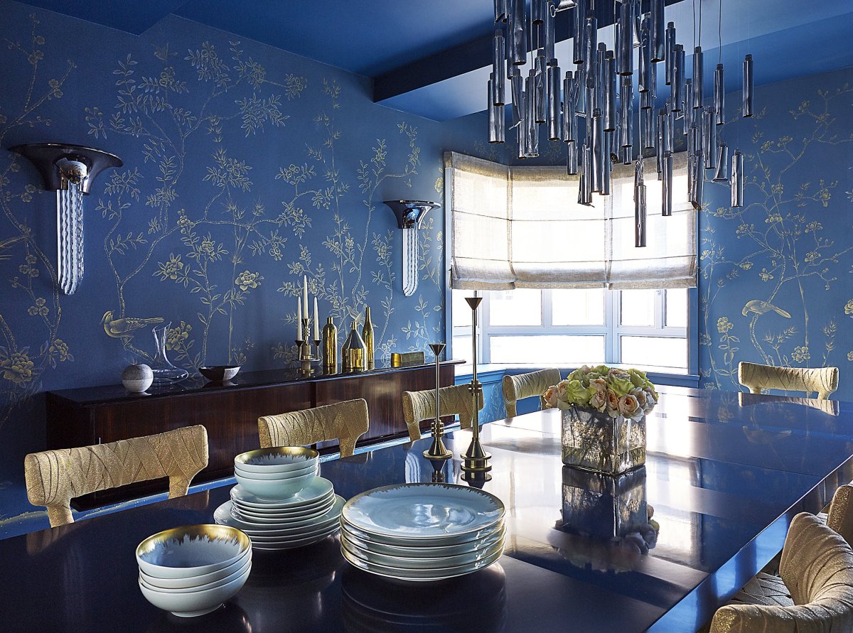 Дизайн синей гостиной в частном доме