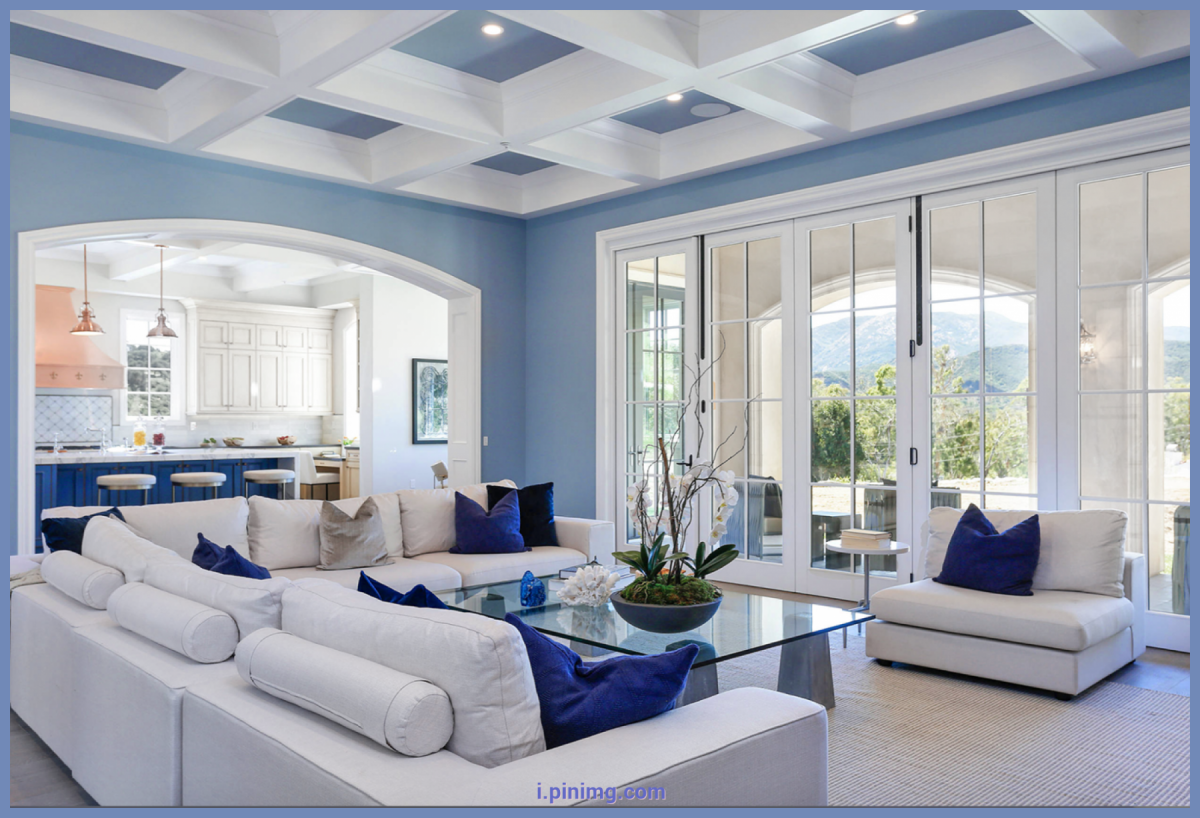 Синий цвет стен в интерьере кухни