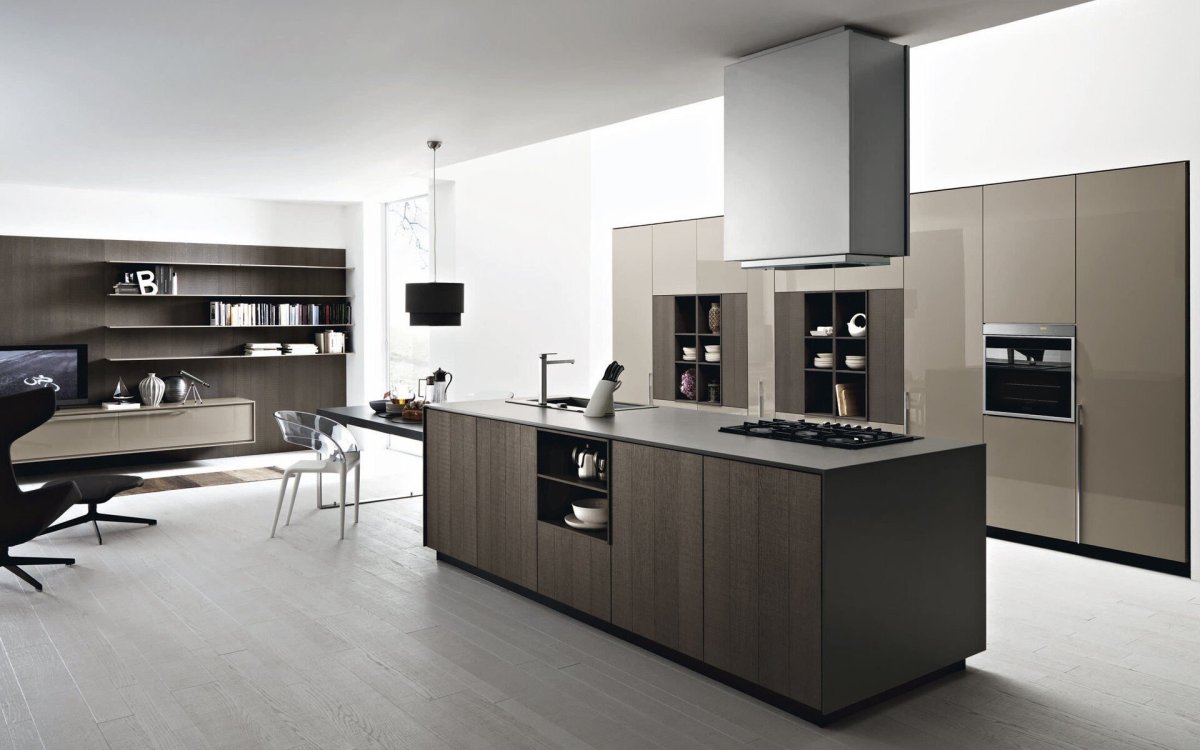 Кухня классика темно-синяя с патиной