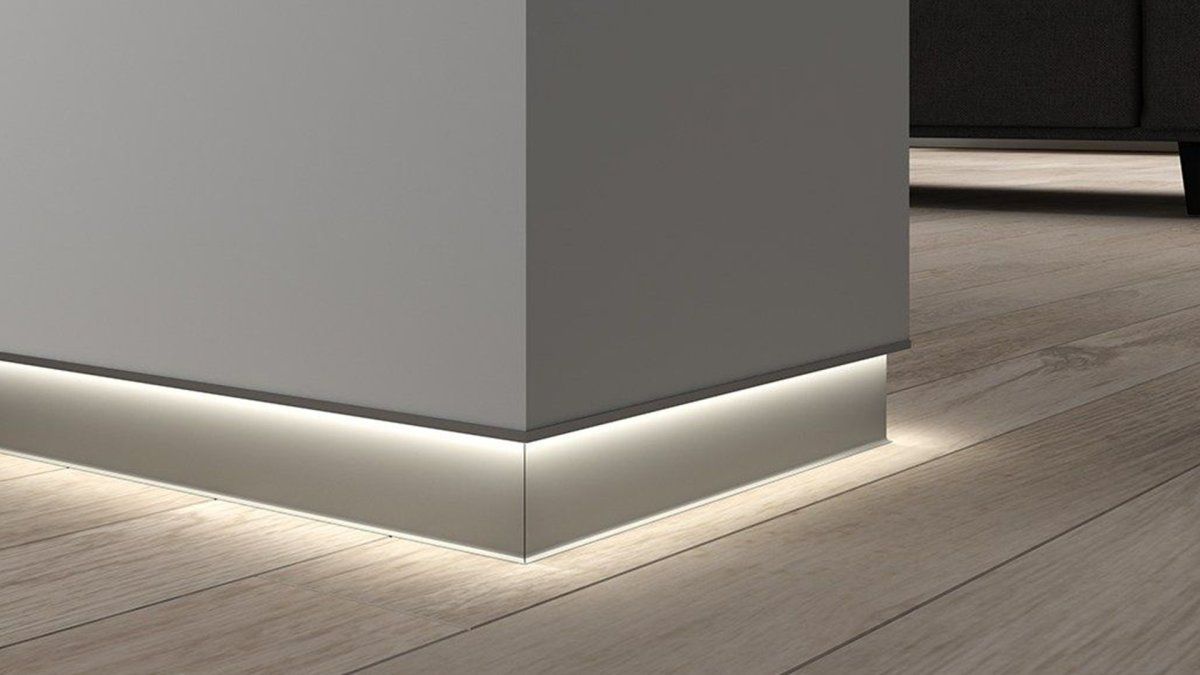 Модные плинтуса для пола 2022